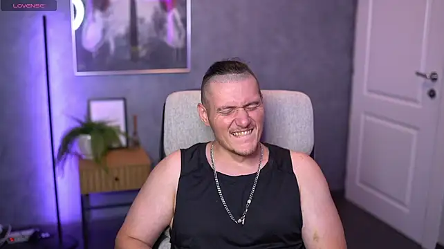Alex_Wilde Webcam show