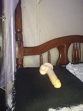 Živý XXX chat SassyQueenJ
