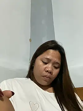 -CLARAMommy-n Live XXX chat