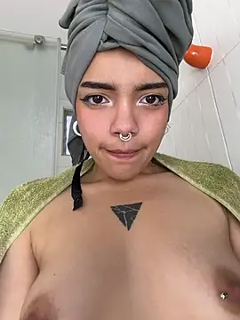Kitty_miaw Obrolan Langsung XXX