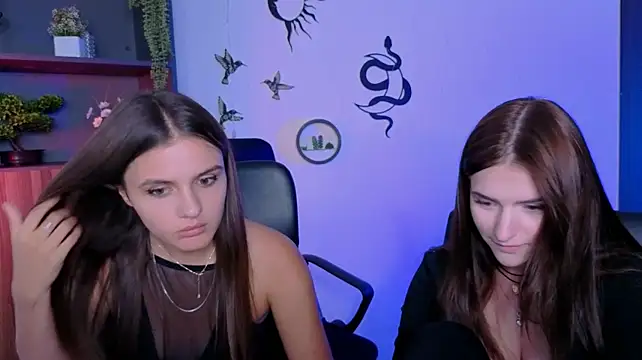 lisa_dark_ Obrolan Langsung XXX
