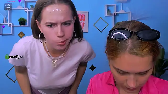 XXX chat uživo modela roxy_starr_