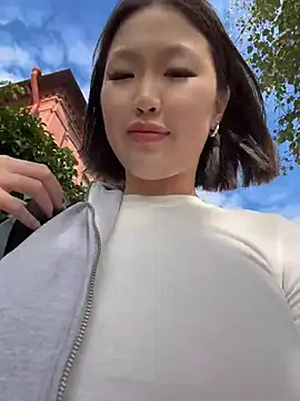 CreamPuff-n Live XXX chat