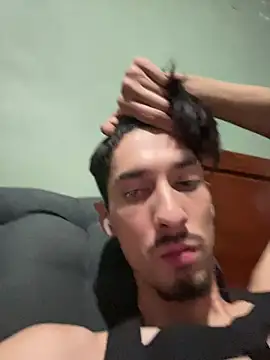 Chat +18 de ElBratid ao vivo