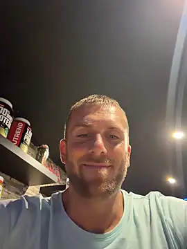 Chat XXX ao vivo de Johnytrain