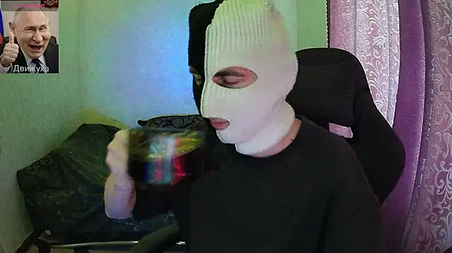 ZXCENSORED- live XXX chat