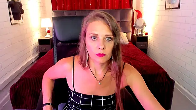 EmiliaBedy Chat XXX live