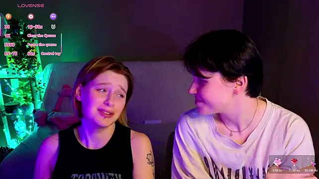 Chat +18 de TaraEva ao vivo