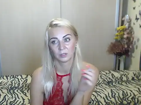 Denysyaa Шоу с уебкамера