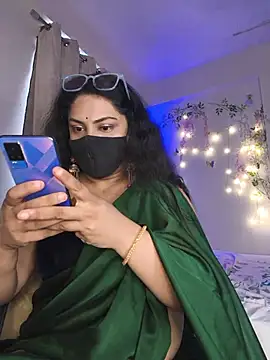 แชท XXX สดของ Indian_queen007