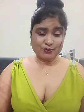 hornyriyankan Live XXX chat
