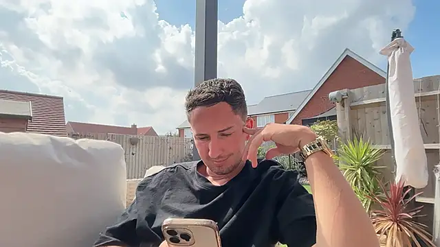 spycam1 webkamerás műsora