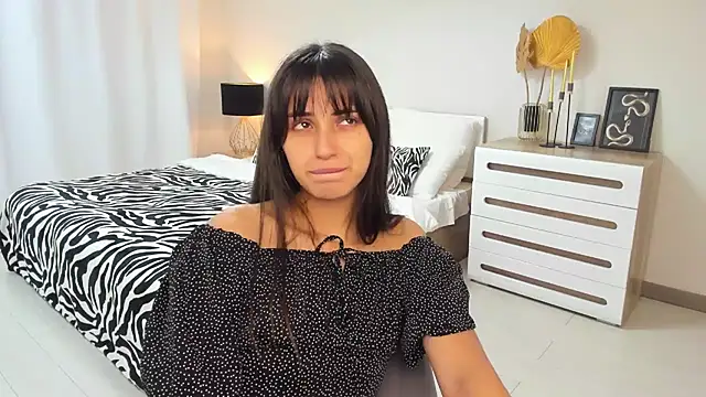 Jasmine_StewartのライブXXXチャット