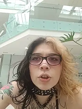 whatevaandissues – Live XXX-chat