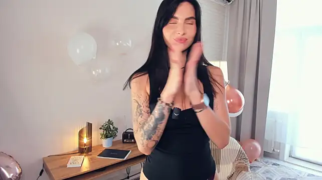 FeliciaKogen live XXX chat