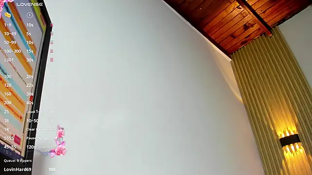 Živý XXX chat EllaScott7