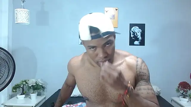 king_smith69 Show in webcam