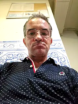 Rochinha73's Live XXX Chat