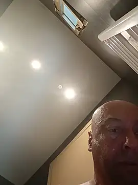 Cucco25 Show in webcam