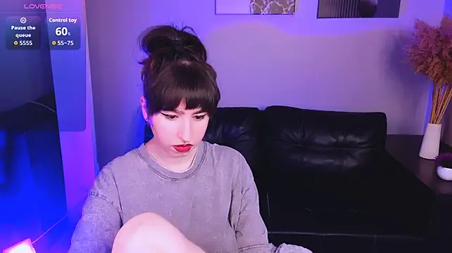 צ'אט XXX בשידור חי של Lily_xBabe