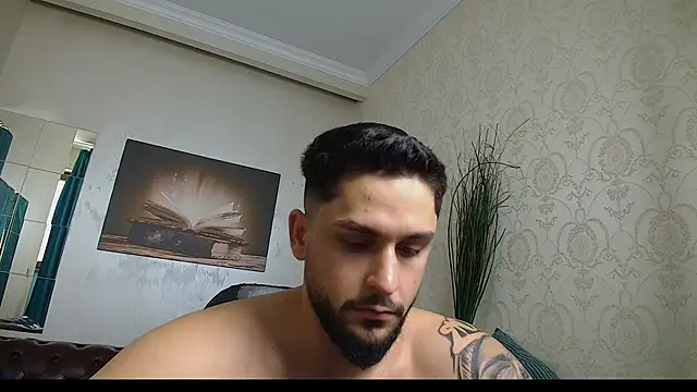 TroyWadee 现场XXX聊天