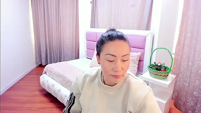 دردشة gaby_trent الجنسية المباشرة
