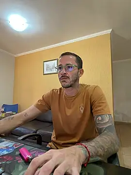 MeladoDiMel Adlı Modelin Web Kamerası Şovu