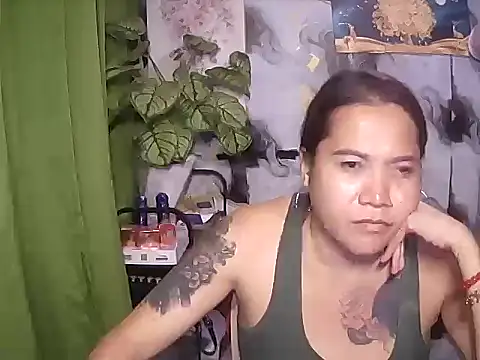 Show de TabooSHOWgirl18 na webcam