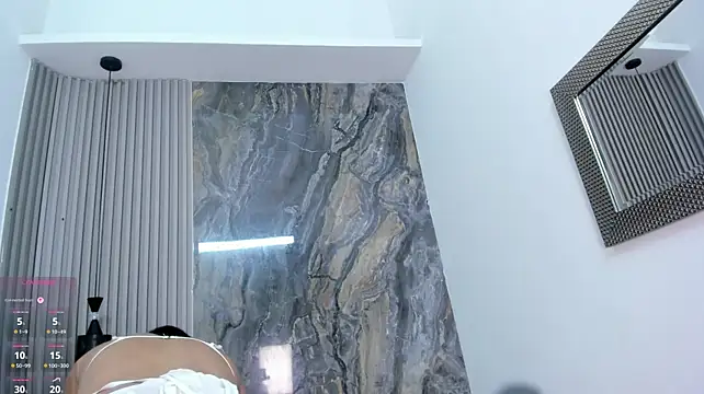 ScarletDollxxx Adlı Modelin Canlı XXX Sohbeti