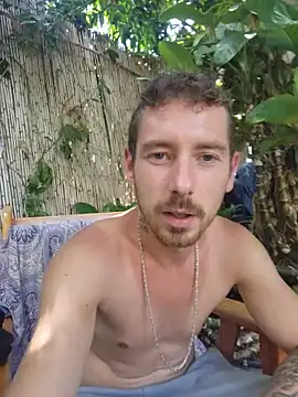 Simonshakeloveass' Live XXX Chat