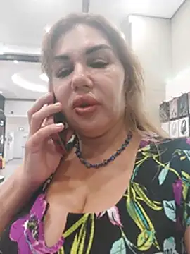 Alisasex@xh XXX чат на живо