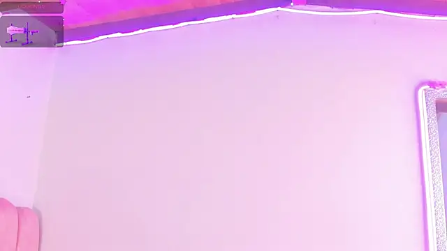 antonelllepiercee's Live XXX Chat