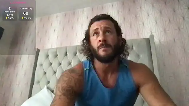 Онлайн чат XXX Magic_Mike_666