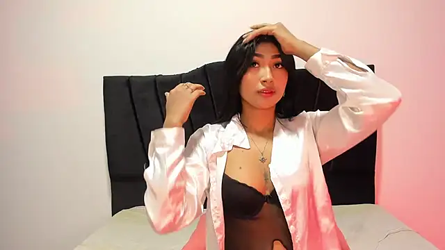 _mia_hot03 Live XXX-chat