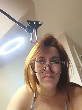 belliginger live XXX chat