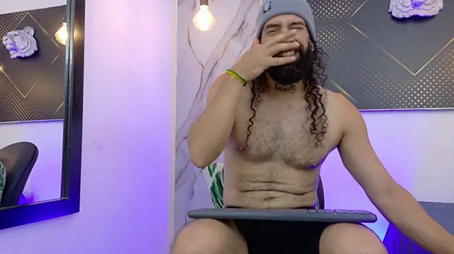 Živý XXX chat theronnyone