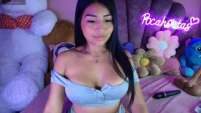 Chat XXX en directo de Pocahontascute_33