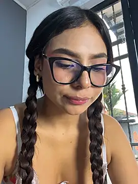 Živý XXX chat amira_cute2