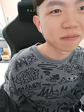 mochi8802 Show Webcam