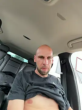 XXX chat uživo modela Oliver_outside