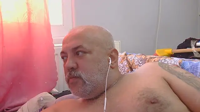 husoizmir Adlı Modelin Canlı XXX Sohbeti