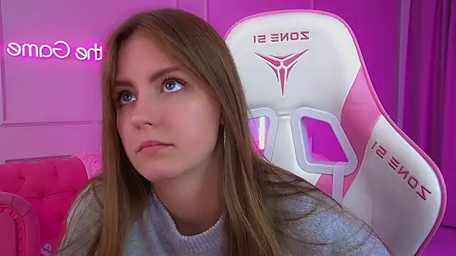 SofiaSarvains' Live XXX Chat