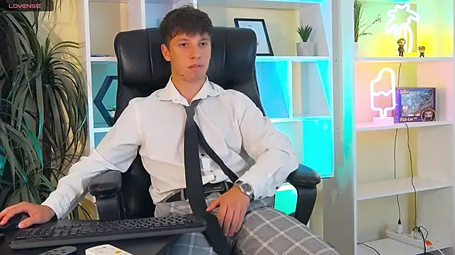 ThomasEdisonn – Naživo XXX chat
