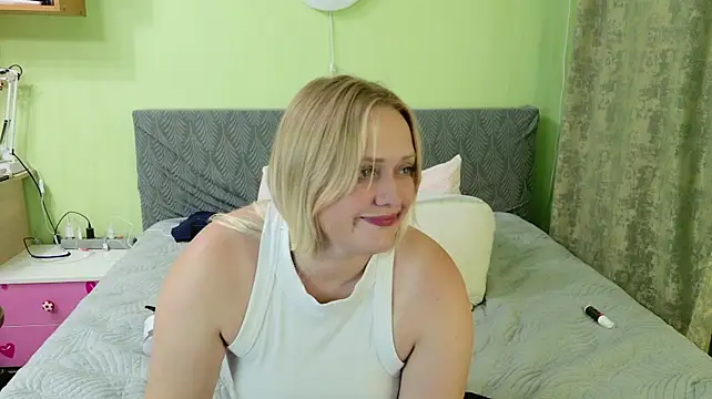 Kira_Miler Live XXX-Chat