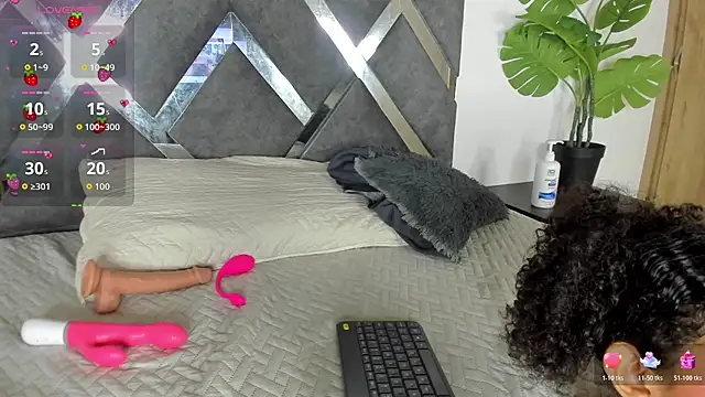 erika_222 Chat XXX live