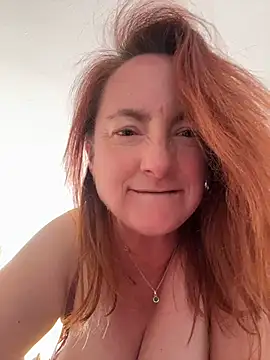 צ'אט XXX בשידור חי של LouiseTswing
