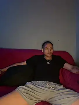 iktzx Show in webcam