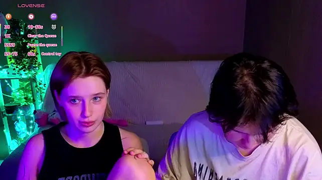 Chat +18 de TaraEva ao vivo