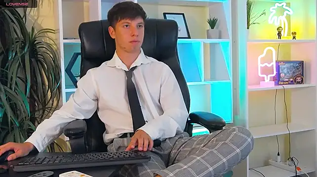ThomasEdisonn – Naživo XXX chat