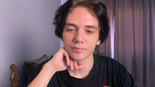 Zombde Adlı Modelin Web Kamerası Şovu